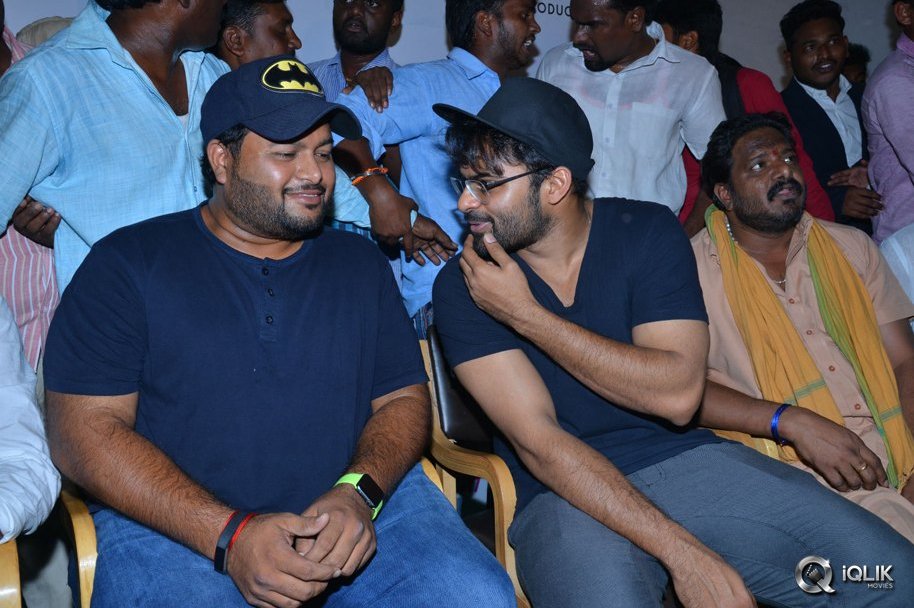 Winner-Movie-Team-at-Chaitanya-College-in-Warangal